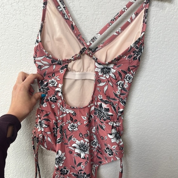 Kona Sol One Piece Bathing Suit Floral Pink Black Size Medium - Picture 6 of 13